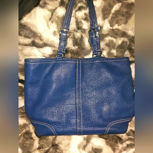 COACH HAMILTON TOTE - Picture 5 of 5